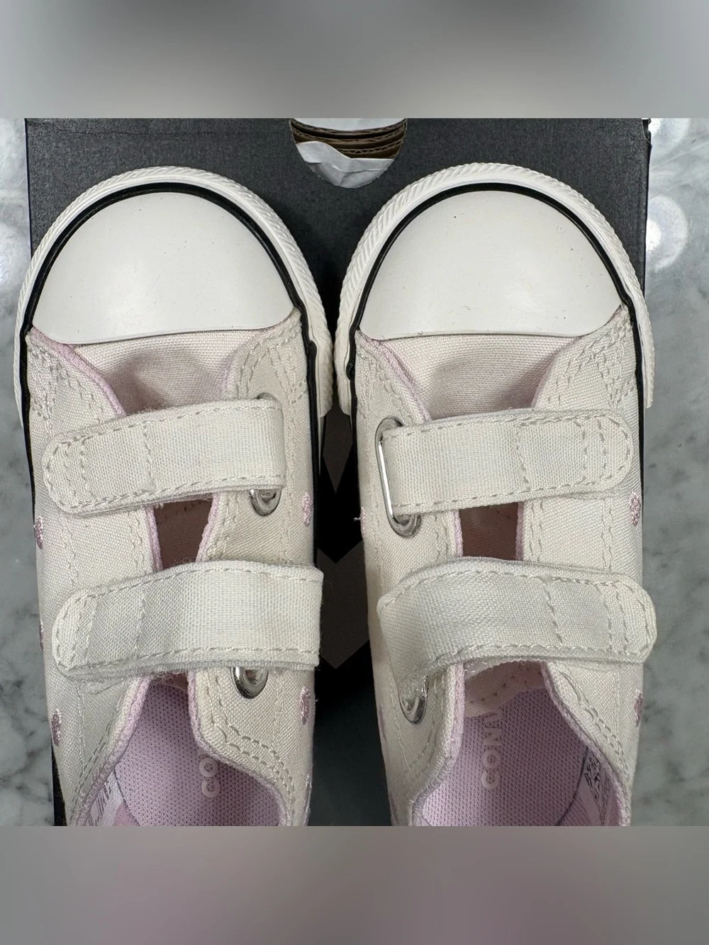 Converse Chuck Taylor All Star Easy On Pink Hearts Low Top Toddler Girl Shoe